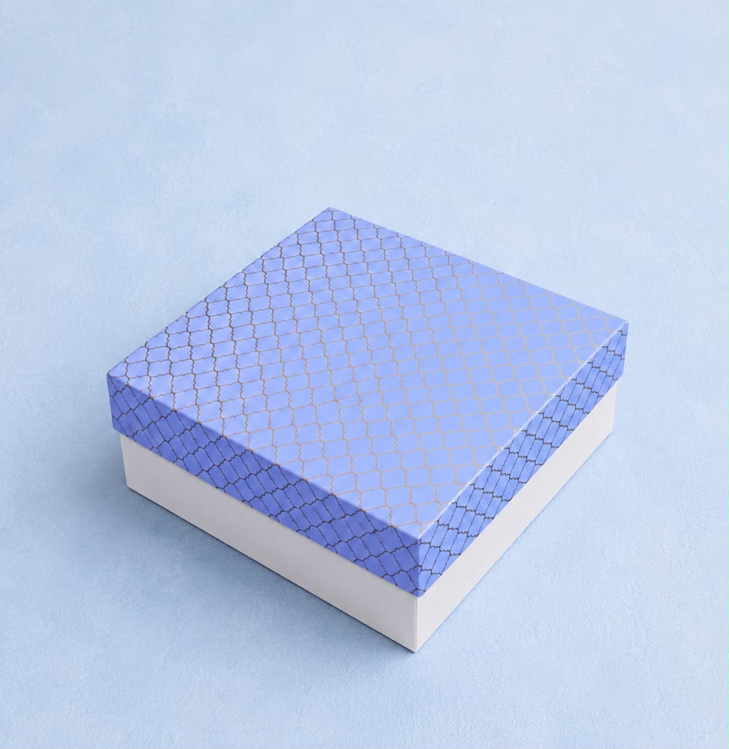MACRO BLUE FOIL BOX